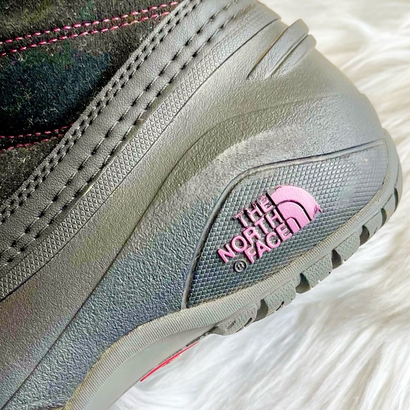 The North Face Waterproof Shorty Suede and Rubber Boots - Picture 9 of 10